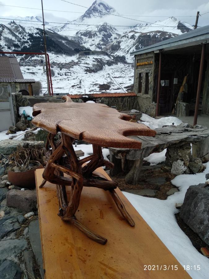 Qusha Guesthouse Meeting In The Mountains And Views Kazbegi Luaran gambar