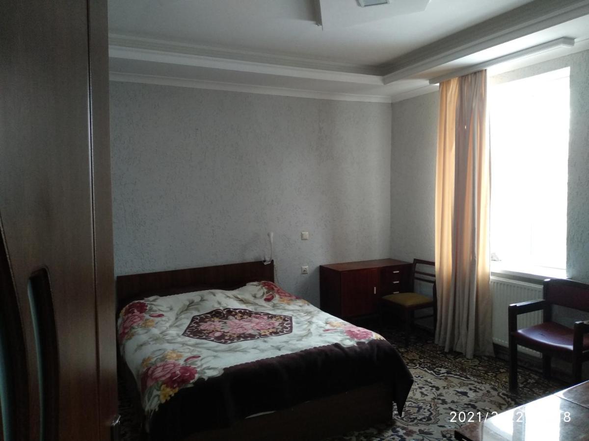 Qusha Guesthouse Meeting In The Mountains And Views Kazbegi Luaran gambar